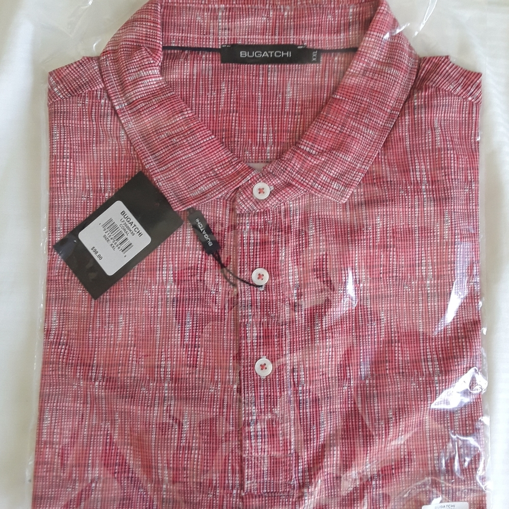 Three button polo shirt (sold out)